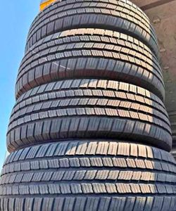 235 55 19 Michelin tires Con Excelente calidad Las 4