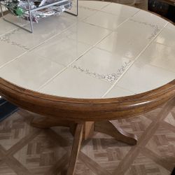 marble round dining table
