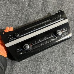 OEM BMW 5 F10 F11 CLIMATE CONTROL UNIT (contact info removed)