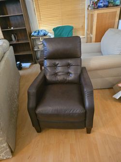 Reclining chair