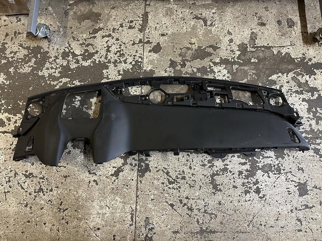 84124213 16-22 Chevy Camaro Cover Assembly, Instrument Panel Upper Trim Panel *Black