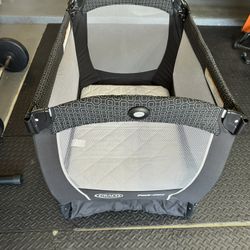 Graco Pack And Play With Mattress