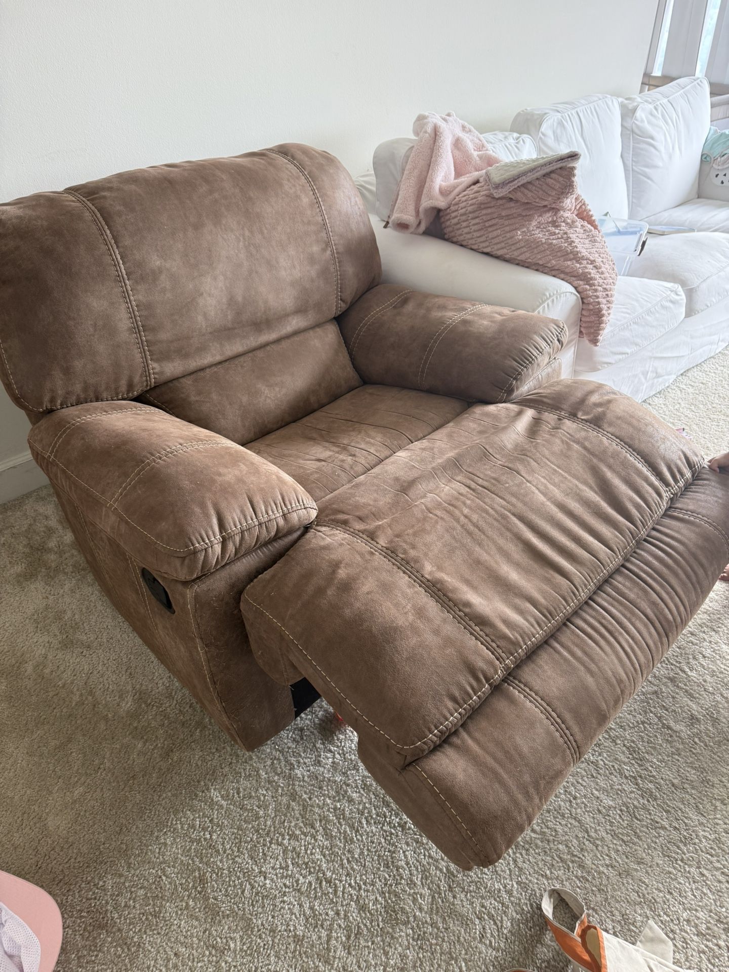 Lounge Chair