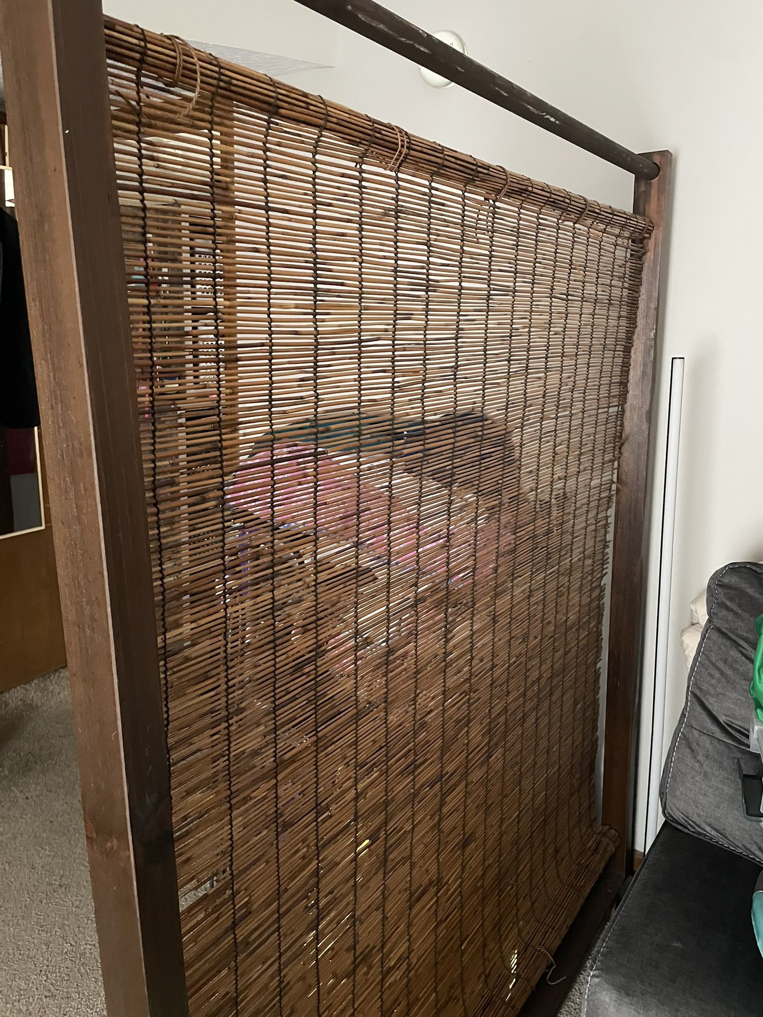 Room divider