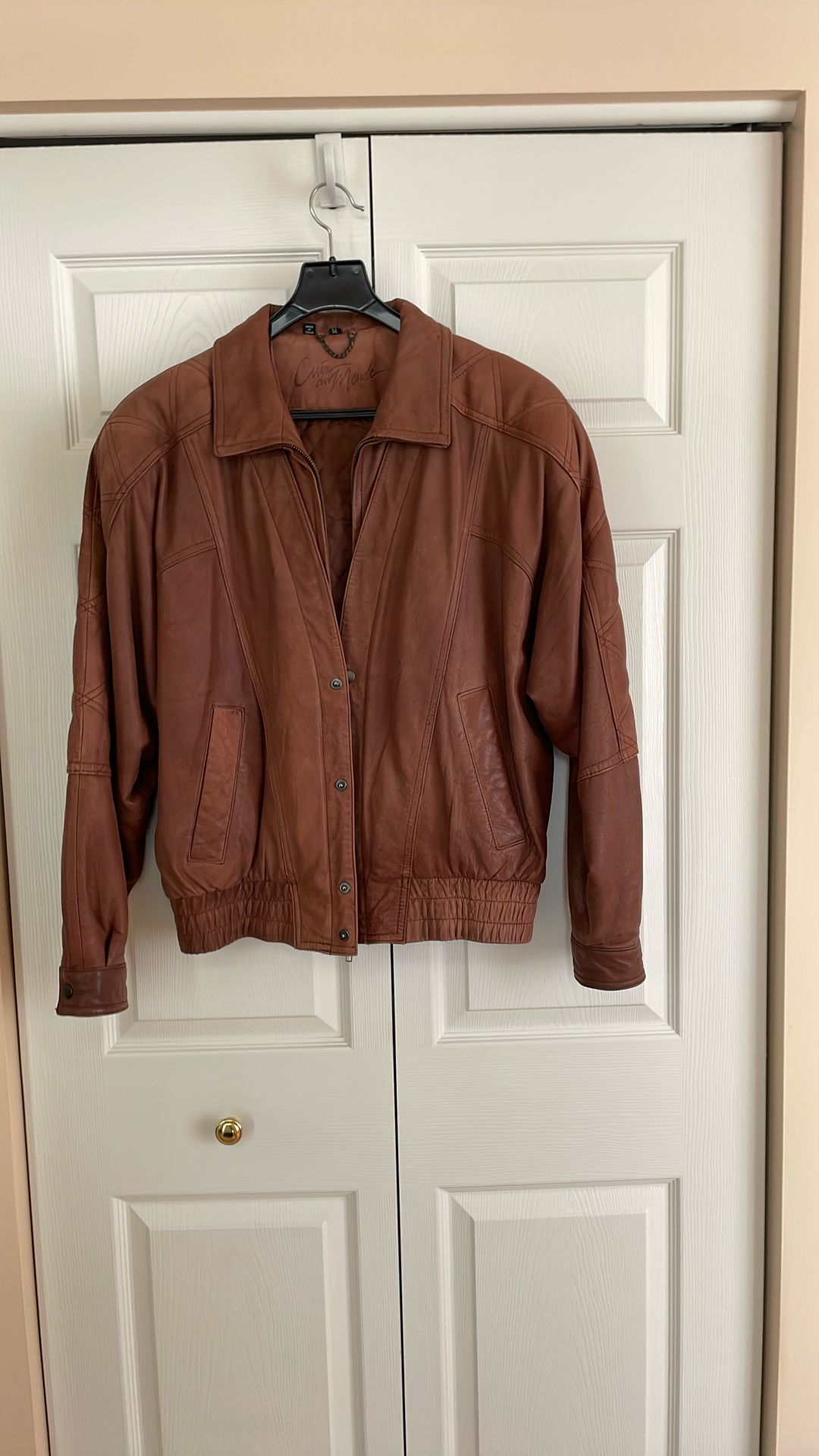 Men’s Leather Jacket Size Medium