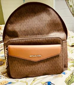 Micheal kors backpack