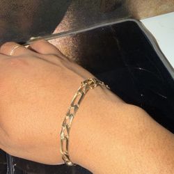 Gold Bracelet 