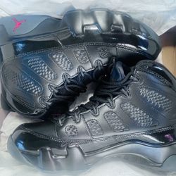 Jordan 9 Retro Breed  Size 9