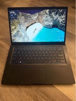 Asus Vivobook 14" F1400EA-SB34 256gb SSD