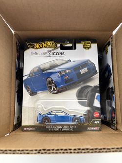 Hot Wheels Nissan Skyline GTR BNR34 Timeless Icons