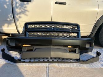 For 2014-2015 Chevrolet Silverado 1500 Front Bumper Grille Chrome & black 10055 Belknap Rd, Sugar Land, TX 77498  The above prices are subject to appl
