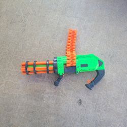 Nerf Gun 