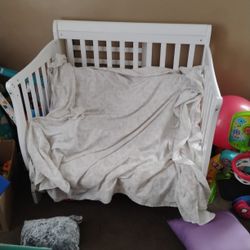 Mini Crib 