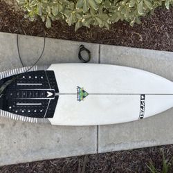 Pyzalien 2 - 5’10” Short board Surfboard - FCS 2