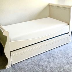White Twin Bed With Trundle