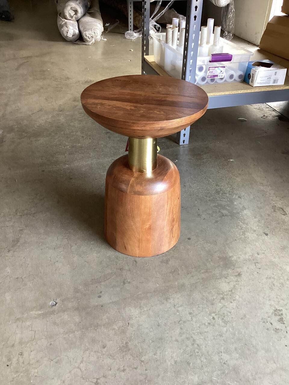 Great Condition Maple/Gold Nightstands