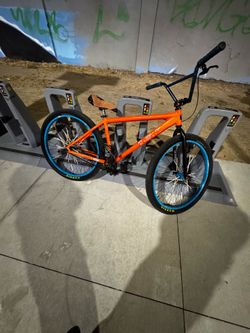Throne bike