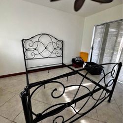 Queen Size Bed Frame Iron