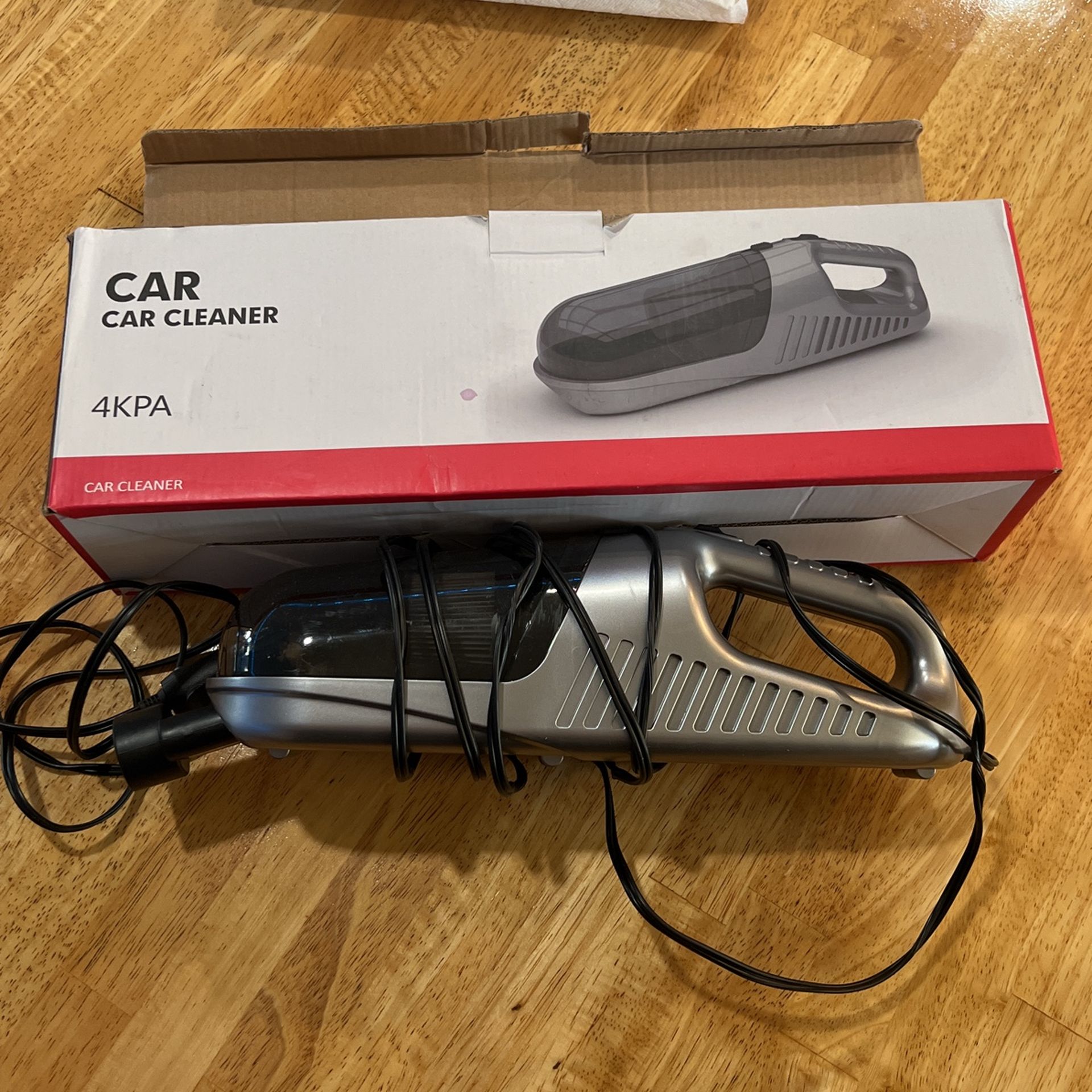 Car Vacuum. Plugs Into Car DC 🔌