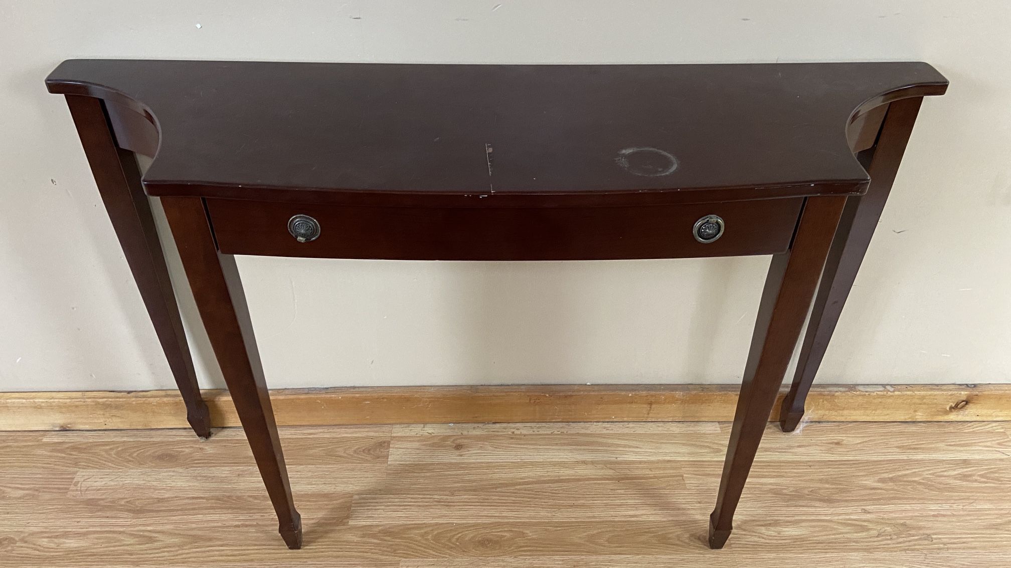 Entry Way Table