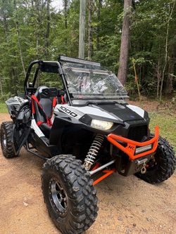 2015 rzr