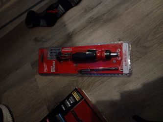 Milwaukee 27-in-1 All-Metal Ratchet Screwdriver