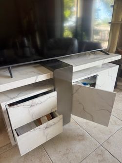 beautiful and modern TV stand