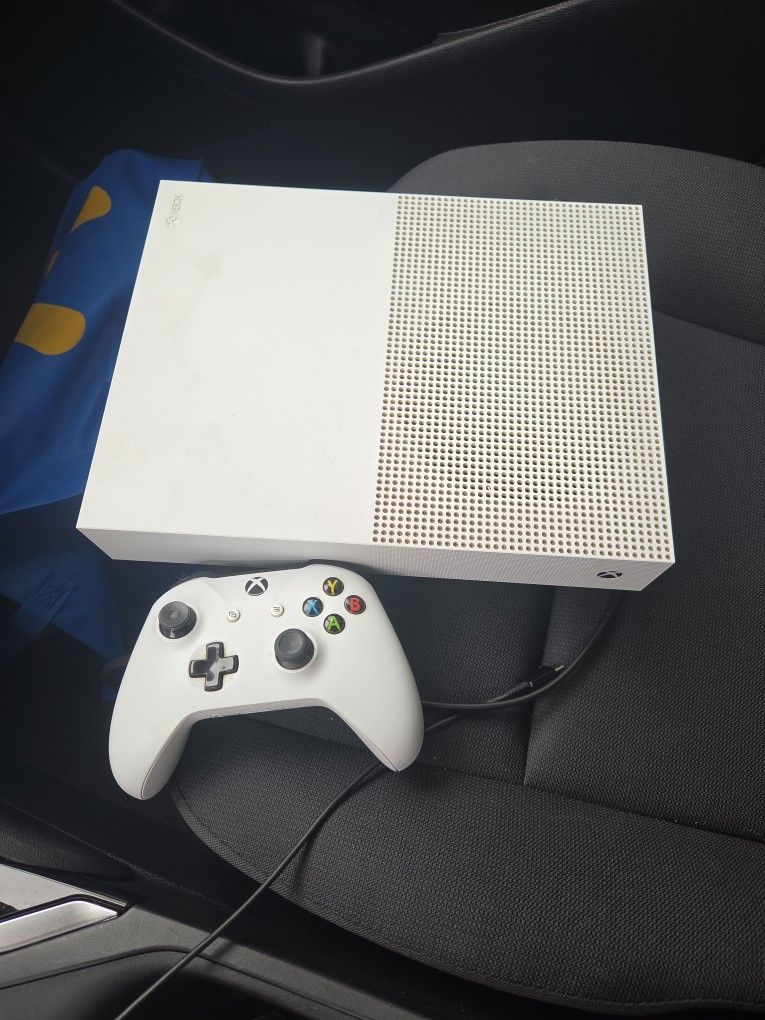 Xbox One S