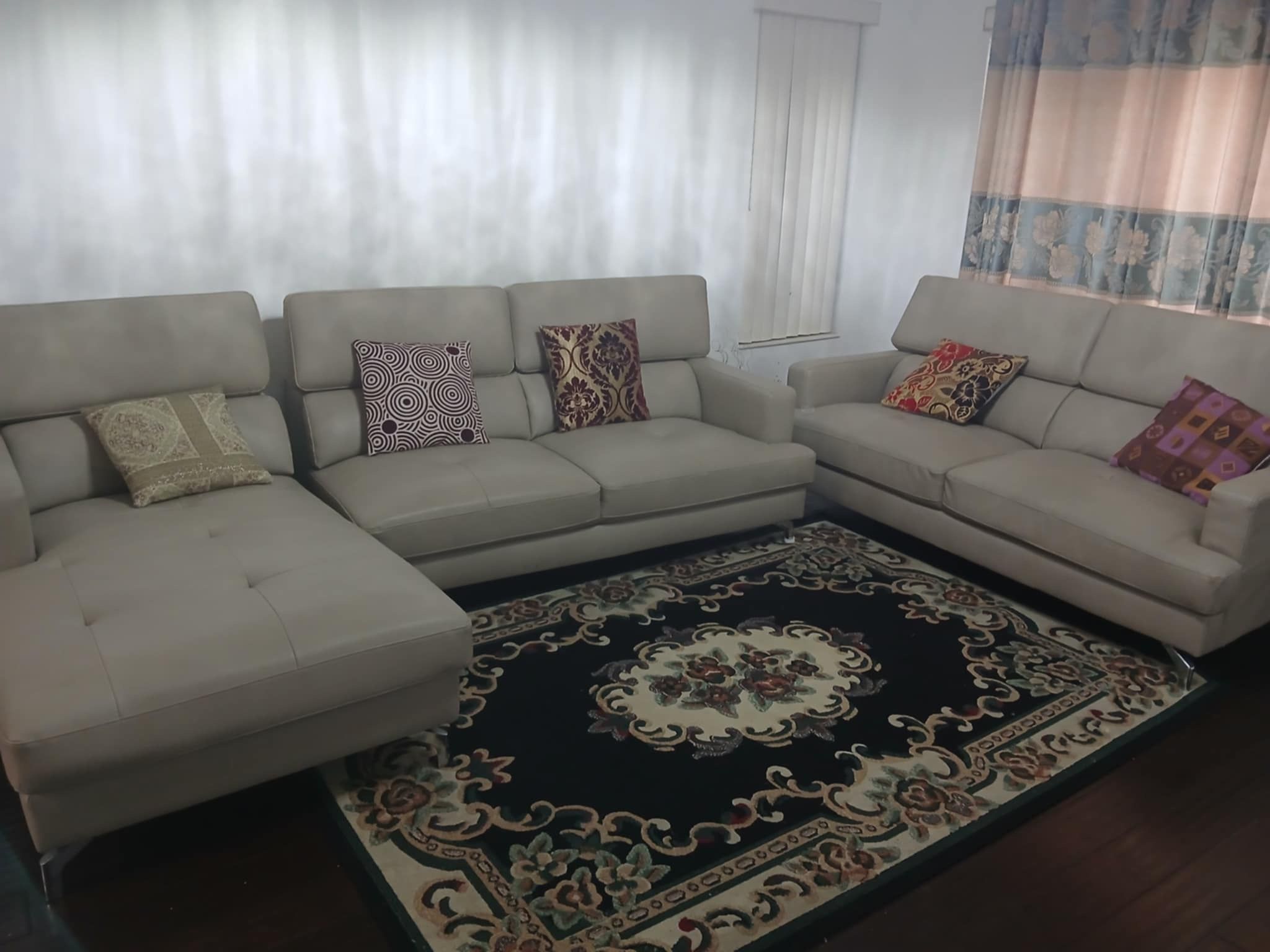 Modern 3-Piece Beige Leather Sofa Set – Excellent Condition /Moving Sell