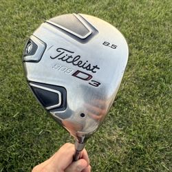 TITLEIST GOLF 909 D3 DRIVER 8.5° FUJIKURA Speeder 757 Tour X-STIFF