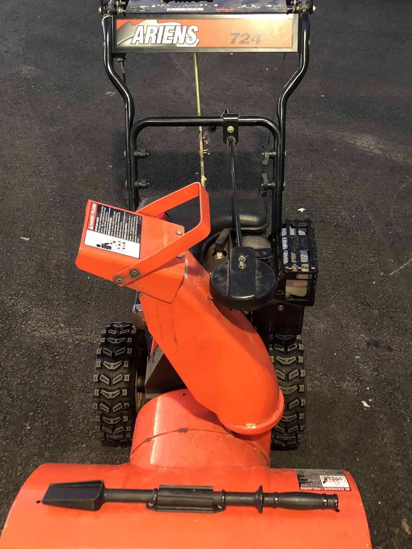 Ariens Snowblower 7HP 24” Runs