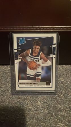 Jaden McDaniels Rookie Basketball Card