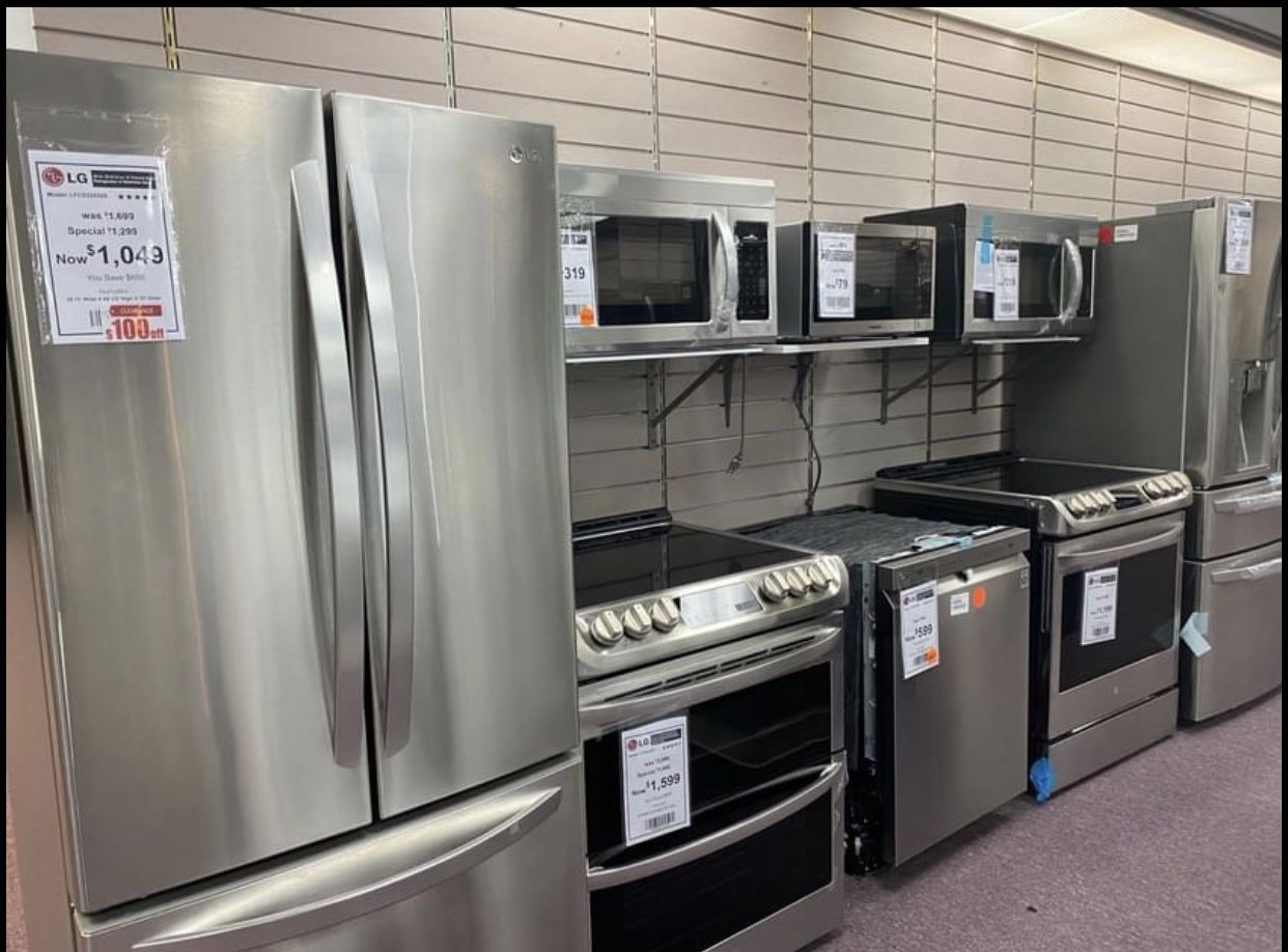 LG NEW with Scratch Or Dent Refrigerators