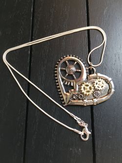 20” Silver Plated Necklace with Mechanical Heart Pendant