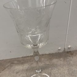 Set of 18 Vintage Etched Floral Pattern Crystal Wine Glasses Stemware- 8 inch