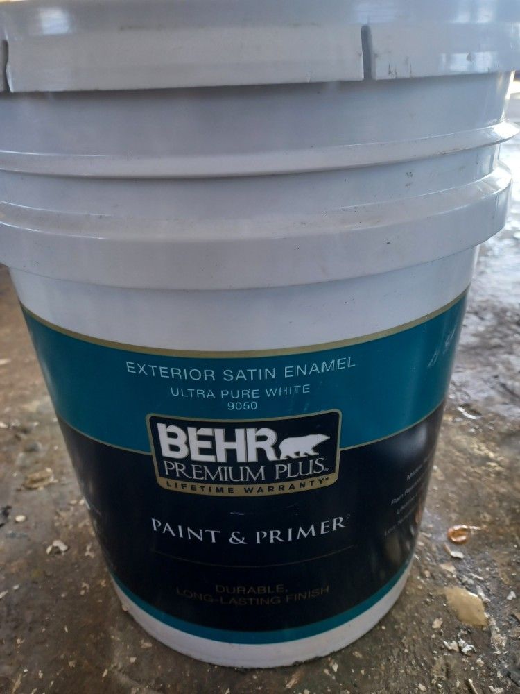 5 Gallons Exterior Satin Light Brown Paint