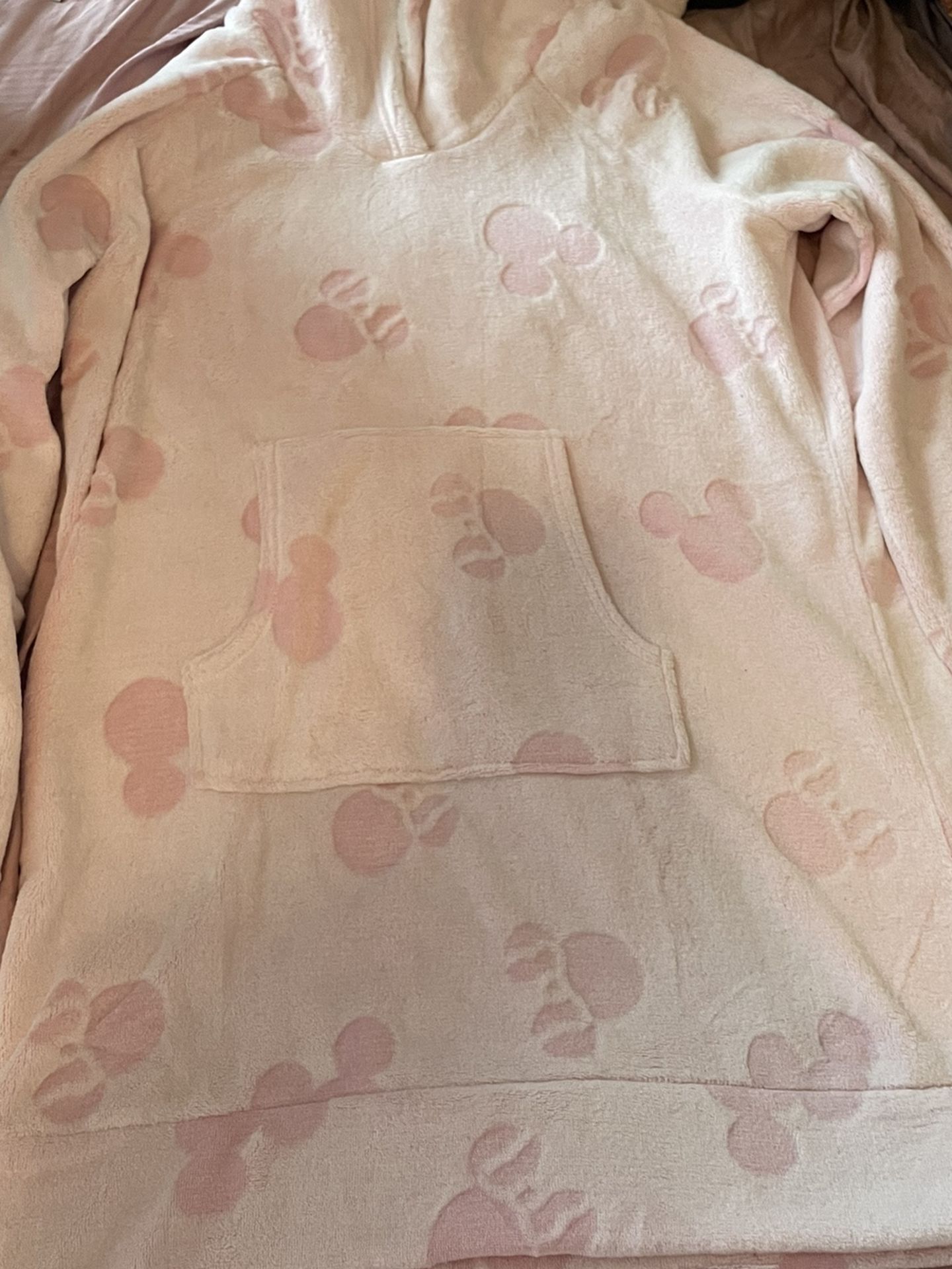 Pullover Robe Size Large