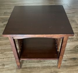 Side/End Table