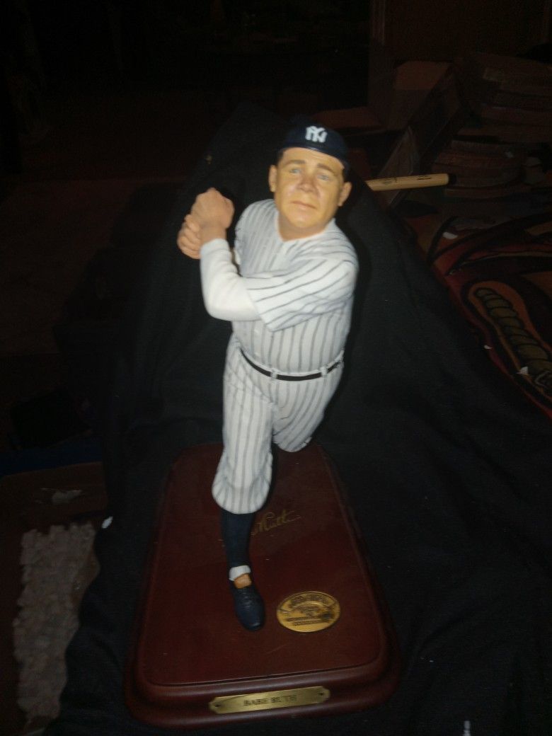 Babe Ruth Action Figure 7 Inches High It's Made Of Ceramic Instant