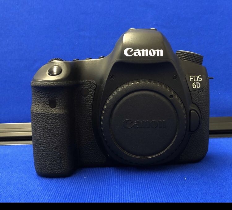 Canon EOS 6D 20.2 MP CMOS DSLR Camera