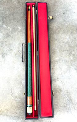 Pool cue / stick by Viking (vintage 1980’s)
