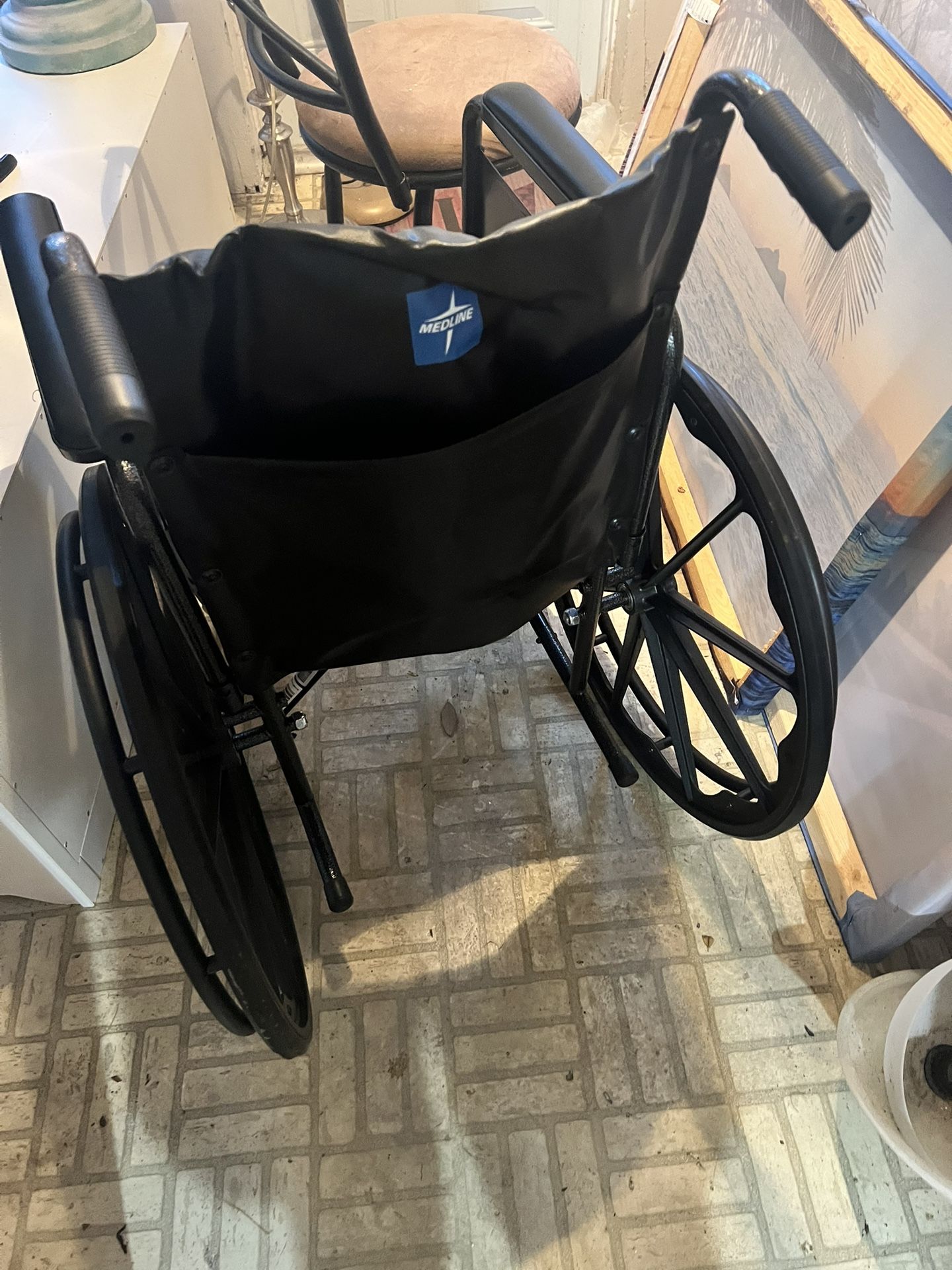 Medtech Wheelchair