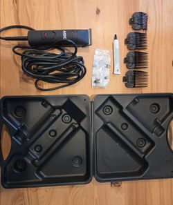 Andis AGC clippers