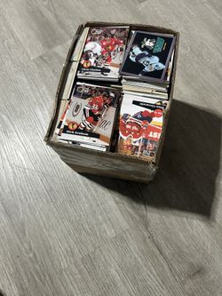 Hockey Lots Of Trading Cards 