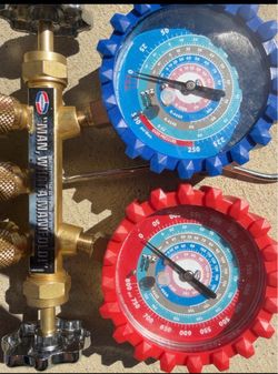 Uniweld HVAC Manifold Gauges with Shut-Off Valves