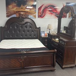 Bedrook Furniture Special Sale✅Gorgeous Chocolate Solid Wood 5pc Bedroom Furniture Set Available Only $1799
