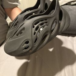 Black Adidas Yeezy Foam Runners Men Size 9