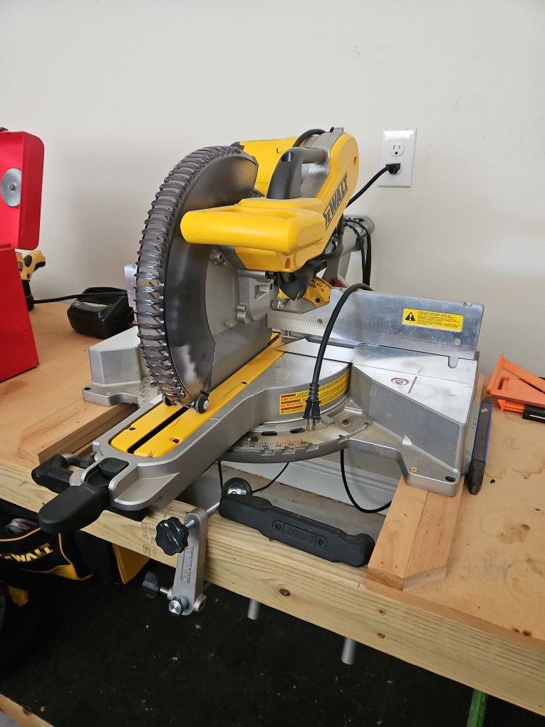 Dewalt 12 Inch Miter
