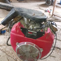 23 Hp V Twin Honda Side Shaft Electric Start Motor 