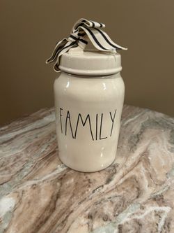 Rae Dunn Jar